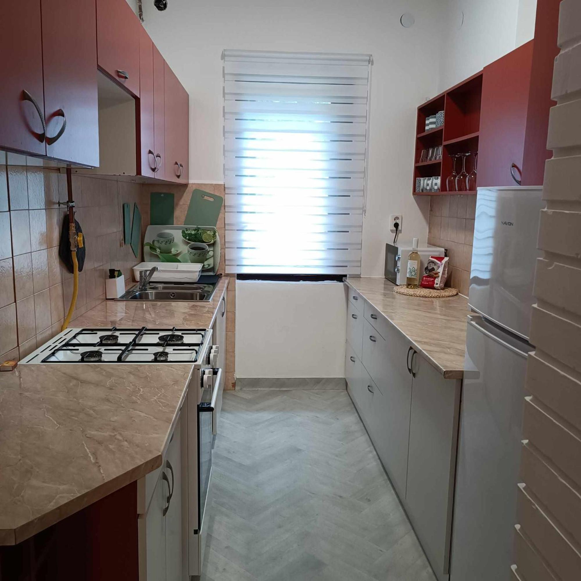Tuerkiz Apartman - 5 Szobas 13 Fos Apartmanhaz 4Km A Balaton- Балатонсабади Экстерьер фото